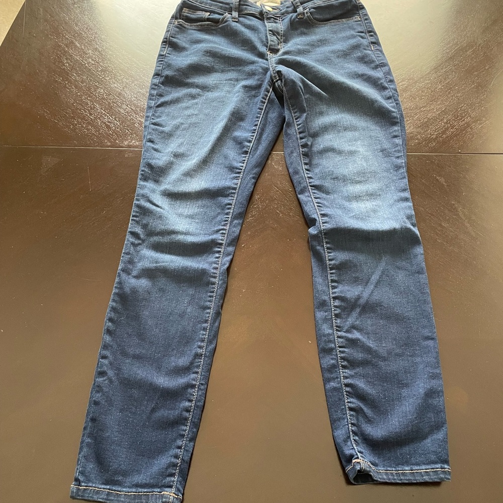Universal Thread Skinny Jeans, Size 4